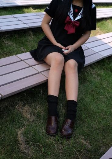 国产午夜美女av_高清免费播放