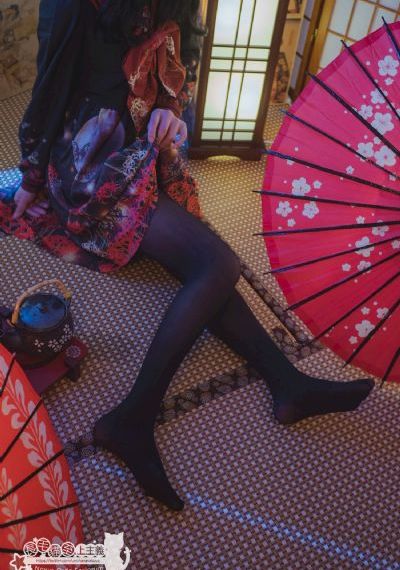 亚洲国产精品一区二区第一页_超清电影免费在线