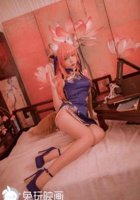 欧美肌肉男下体_1080神马影院手机在线