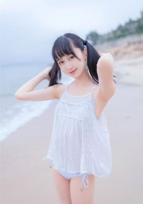 白洁少妇掀起裙子呻吟声视频_BD在线播放